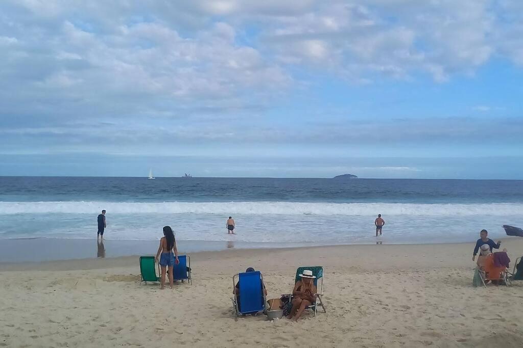 Apartamento Em Copacabana A 100 Metros Da Praia Rio de Janeiro Exterior photo